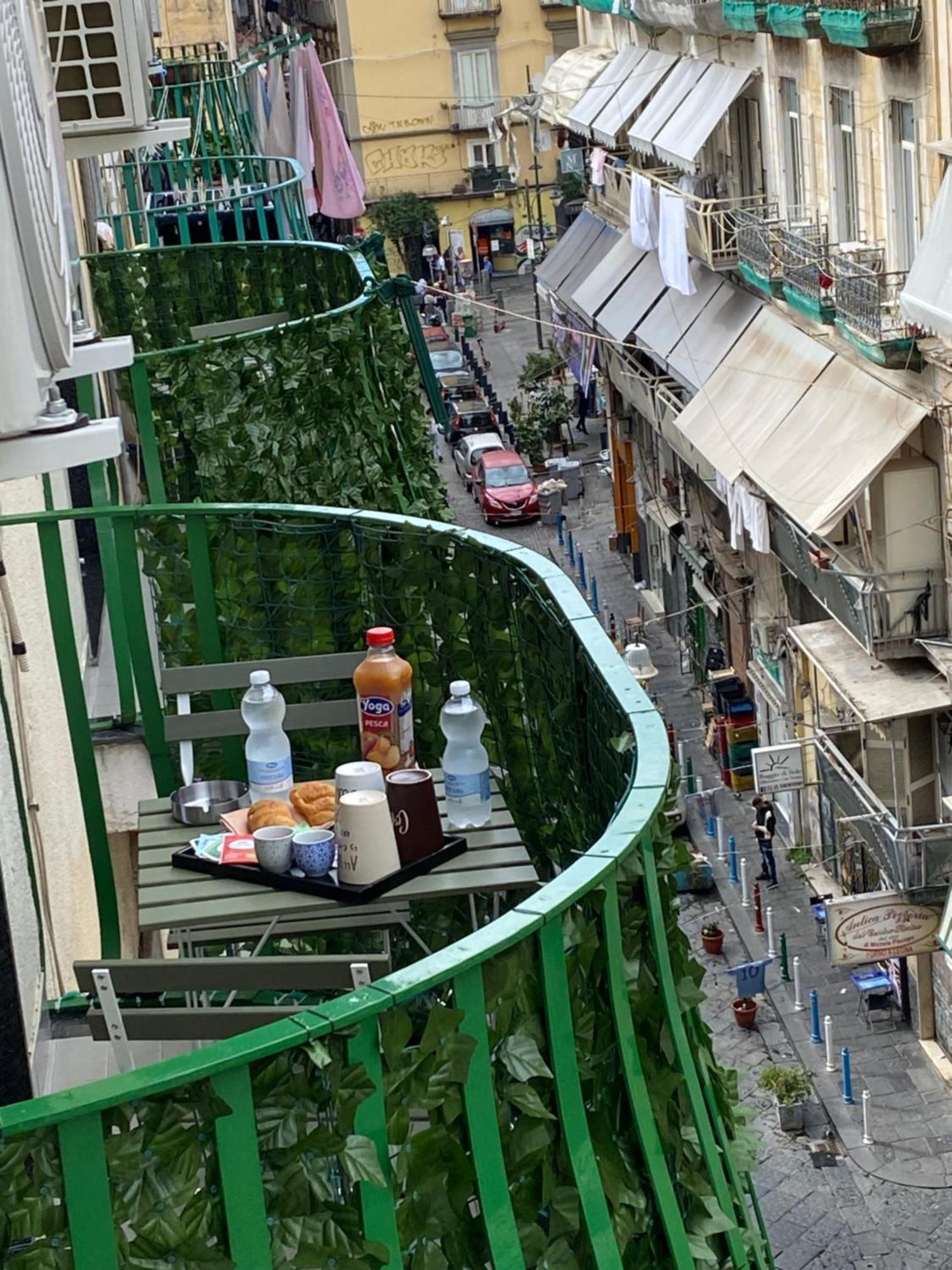 B&B Civico 22 Silvestre Napoli Ngoại thất bức ảnh